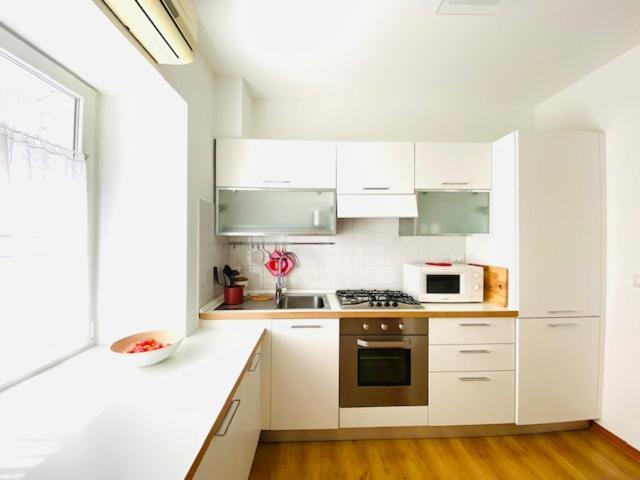 Civico Uno Apartment Trieste Luaran gambar