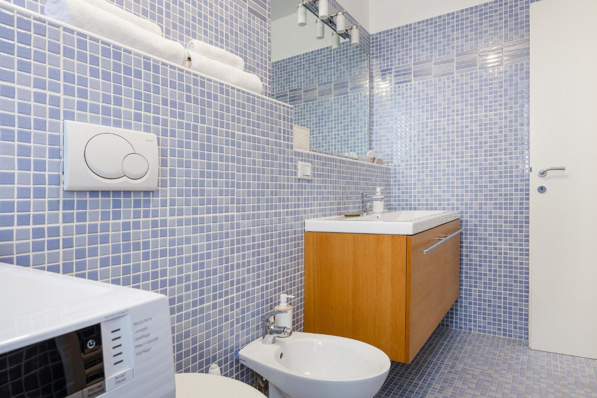 Civico Uno Apartment Trieste Luaran gambar